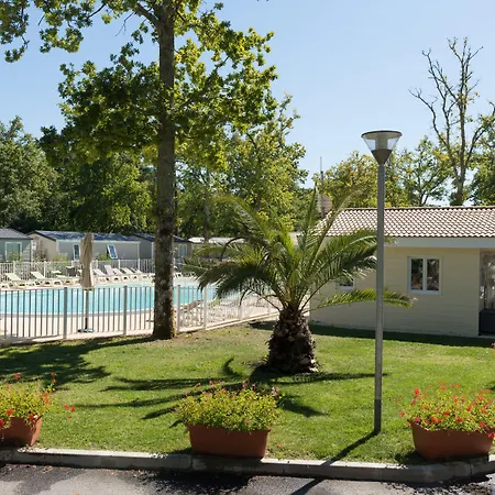 Campsite Les Chevrefeuilles