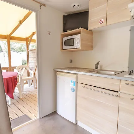 Camping Les Chèvrefeuilles Royan