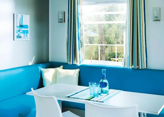 キャンプ場 Les Chevrefeuilles