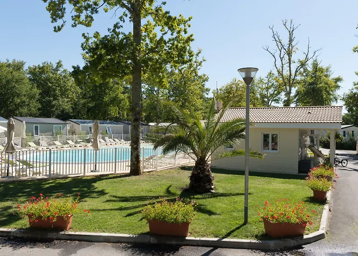 Camping Les Chevrefeuilles