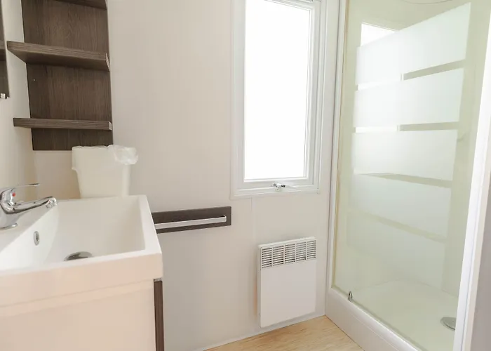 Les Chevrefeuilles 4* Ρουαγιάν